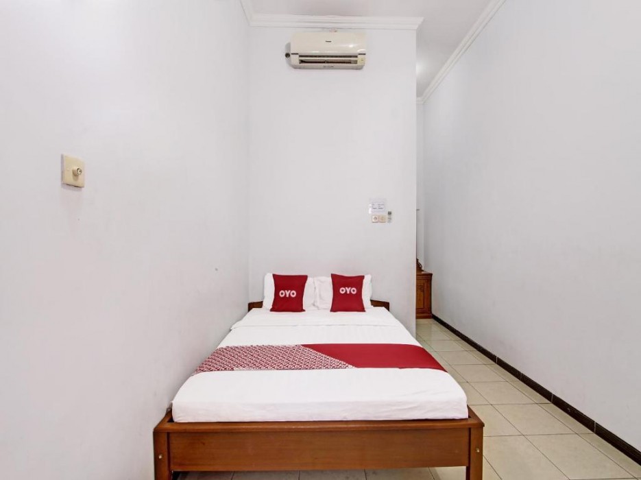 Super OYO 91748 Wisma Pkpri Purworejo 17/48