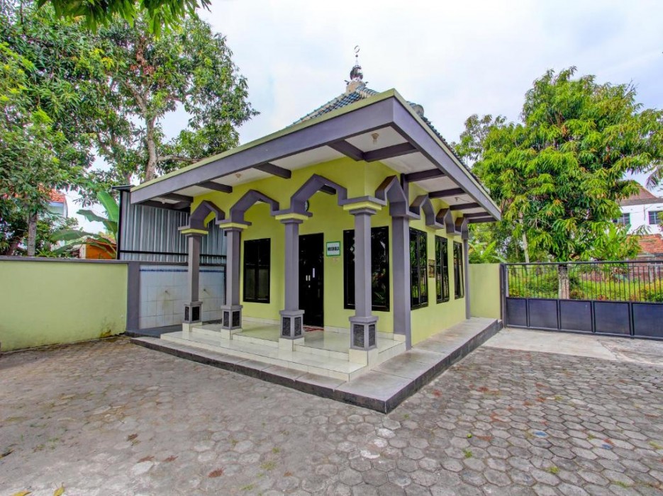 Super OYO 91748 Wisma Pkpri Purworejo 7/48
