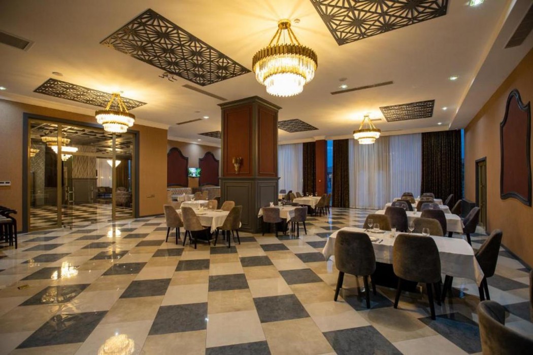 Volga Hotel Baku 23/32