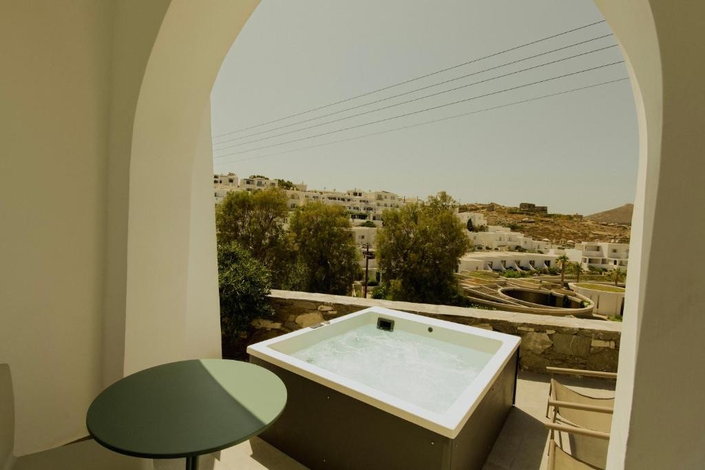 Opal Paros 25/91