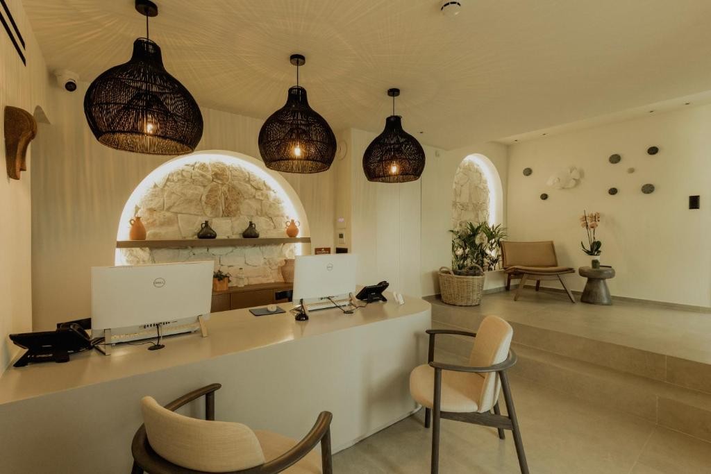 Opal Paros 44/91