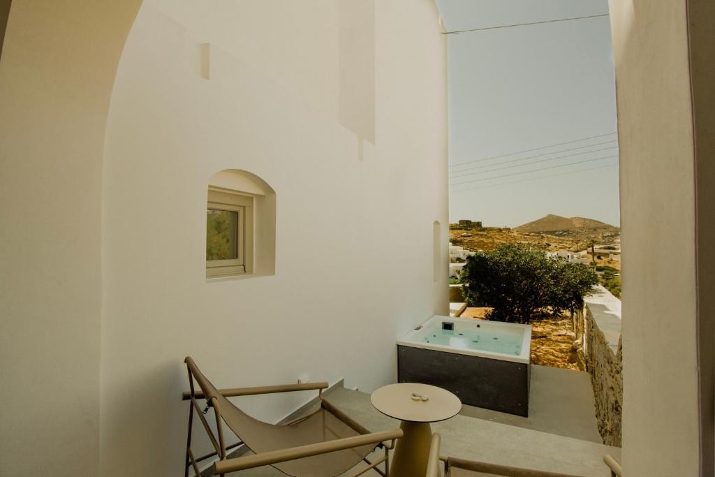 Opal Paros 30/91