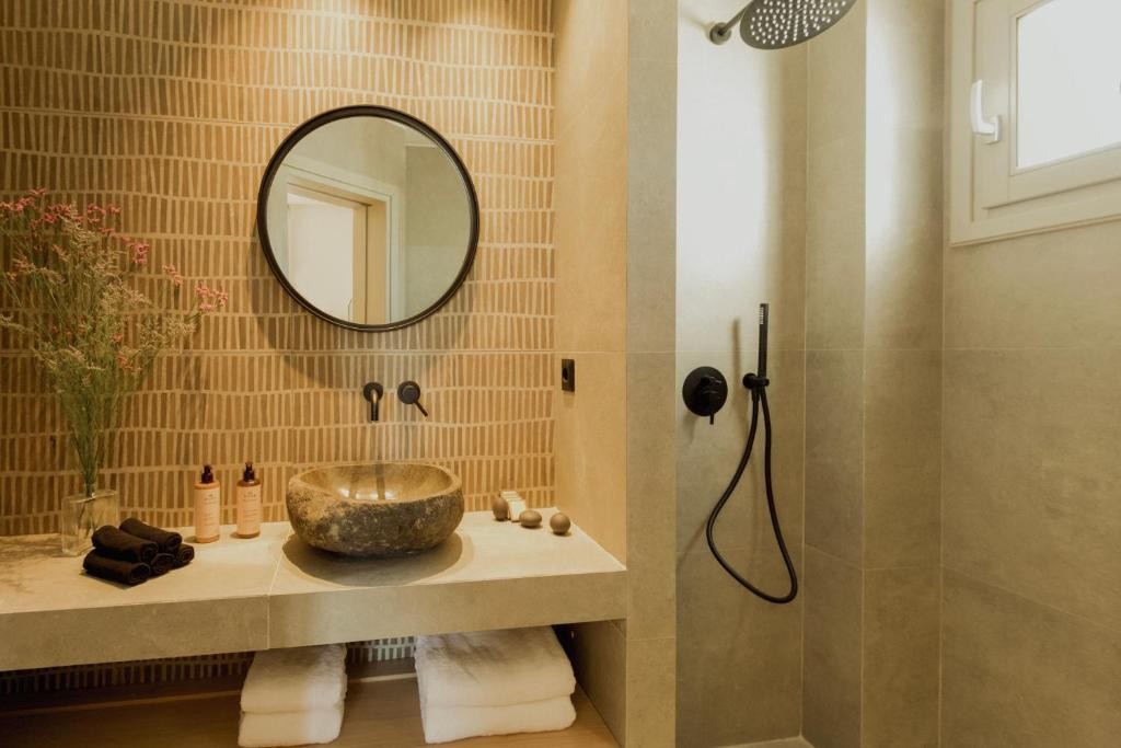 Opal Paros 32/91