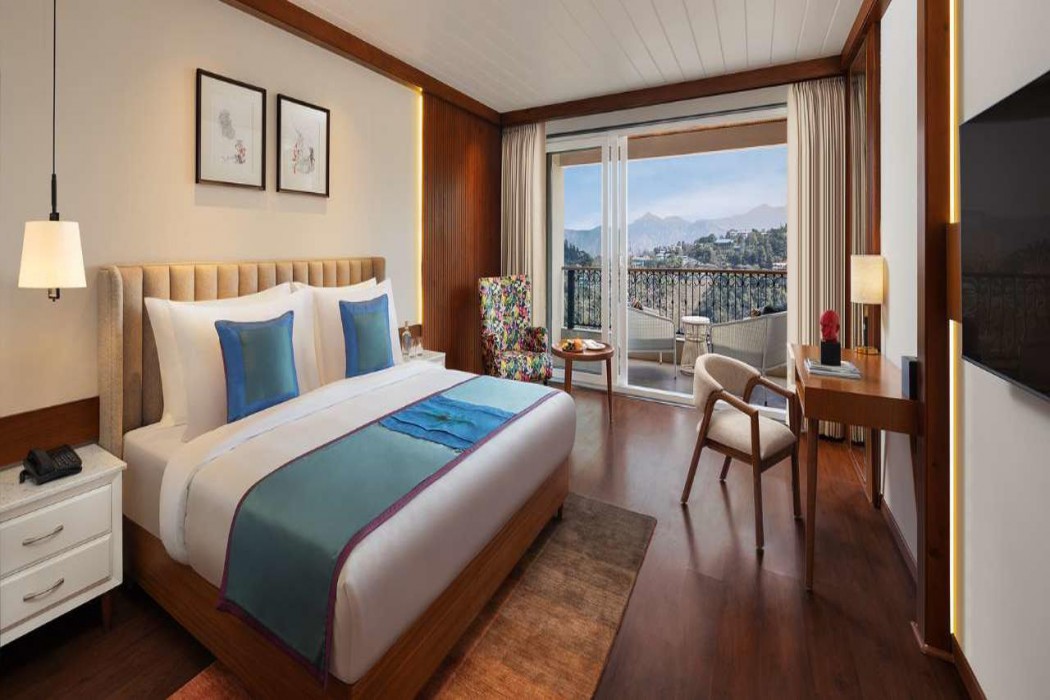 JuSTa Luxe Hollow Oak Mussoorie 8/28