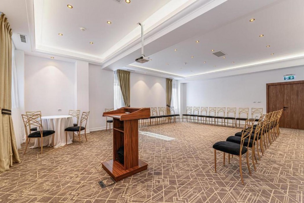 Hotel Central Pascani 30/60