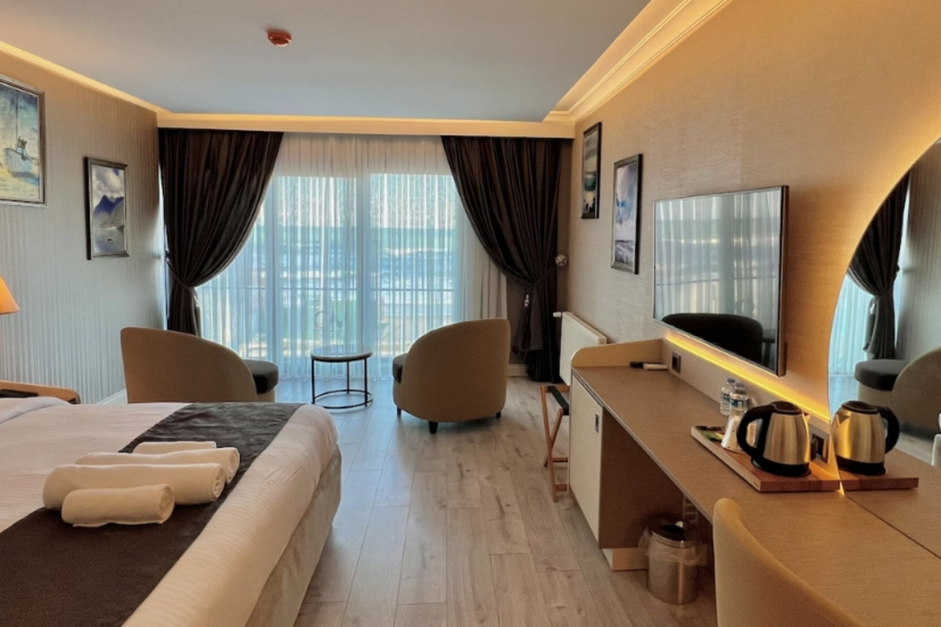 MQ Hotel Suites 13/60