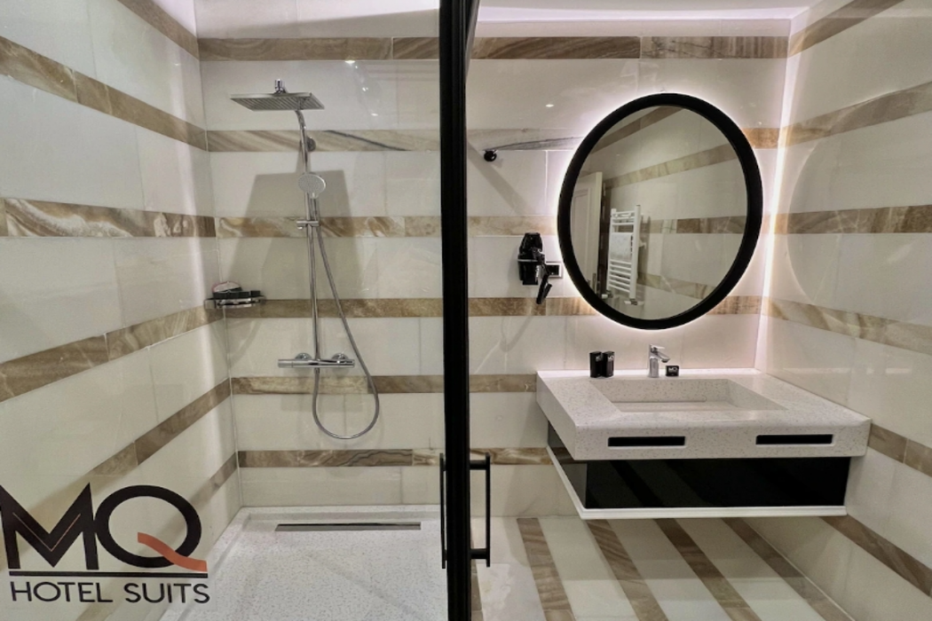 MQ Hotel Suites 15/60