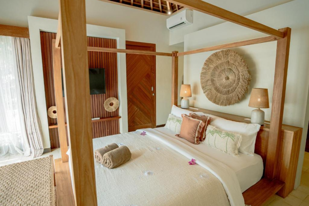 Cocana Resort 24/76
