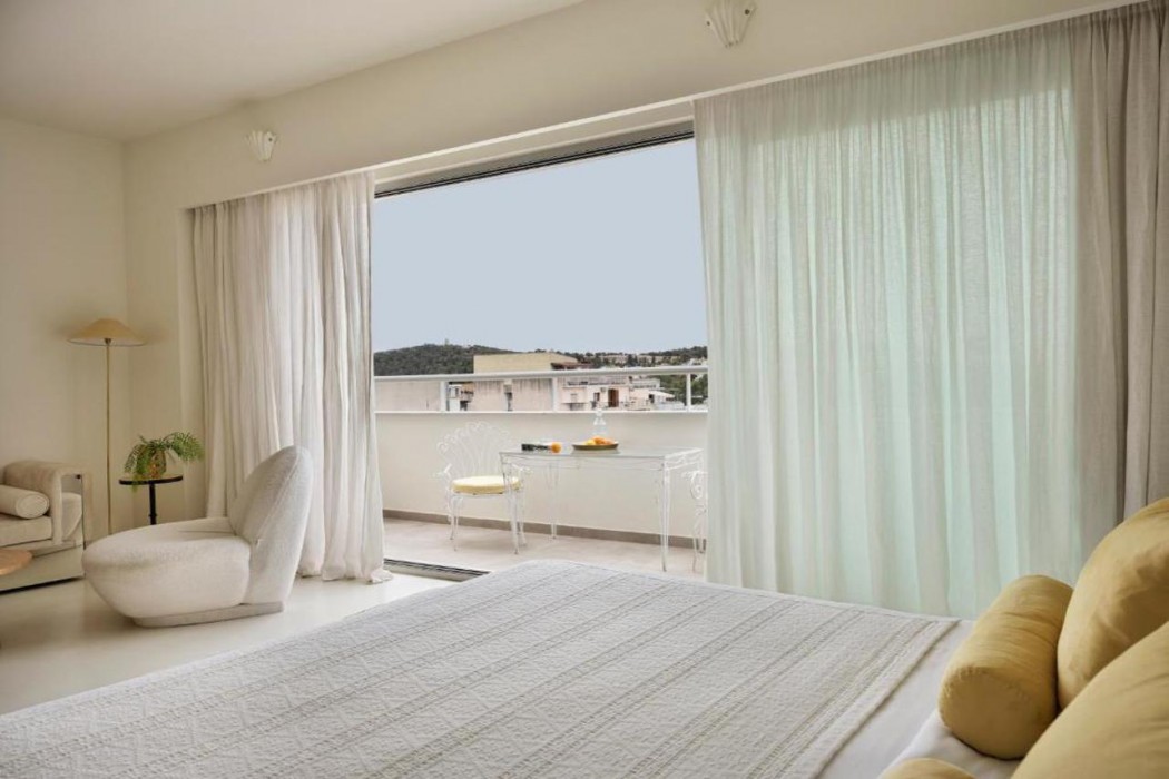 Apollo Palm Hotel 12/66
