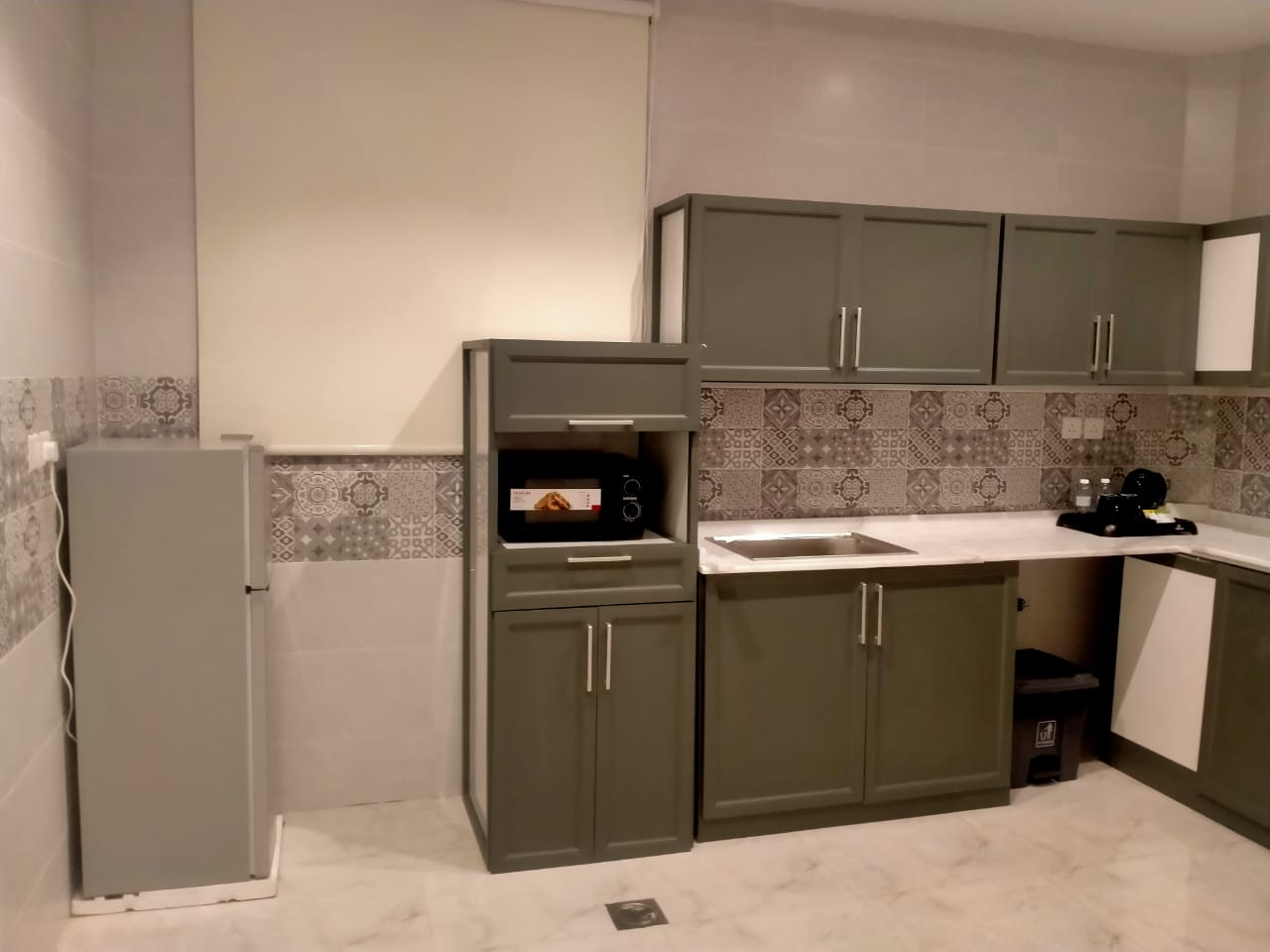 Holiday Plus Mishrifah Apartments