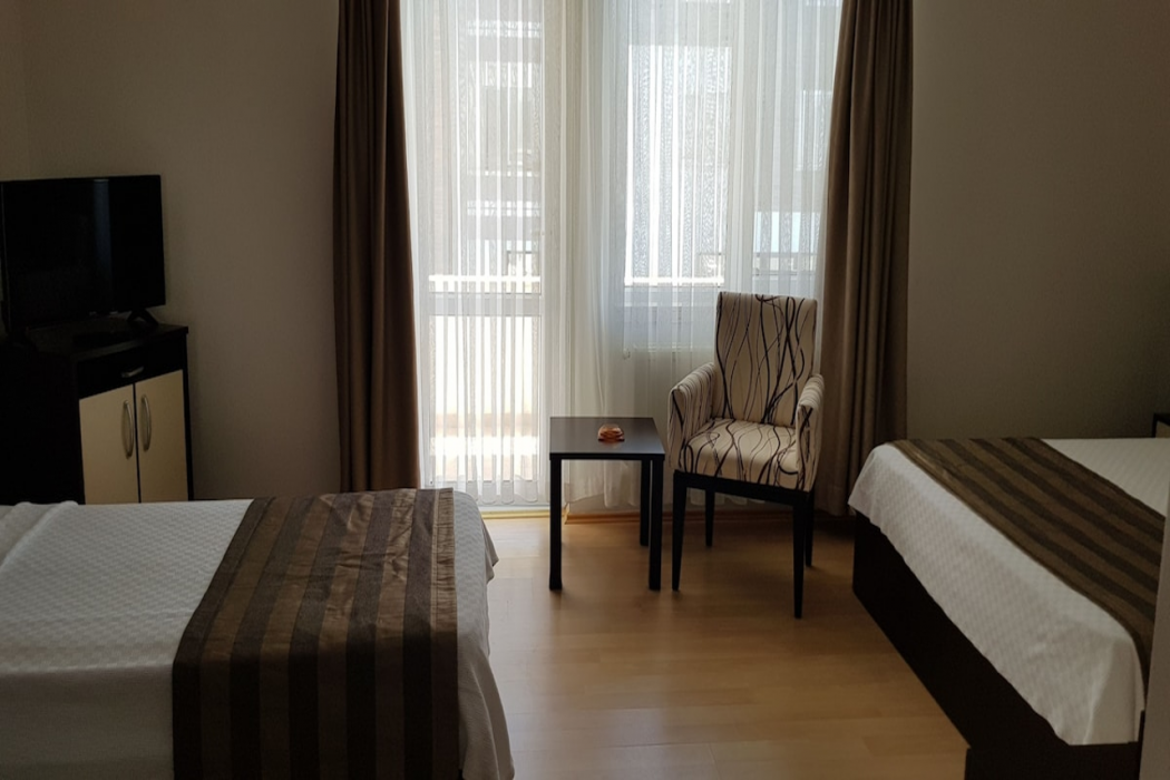 Troas Beach Hotel 11/59