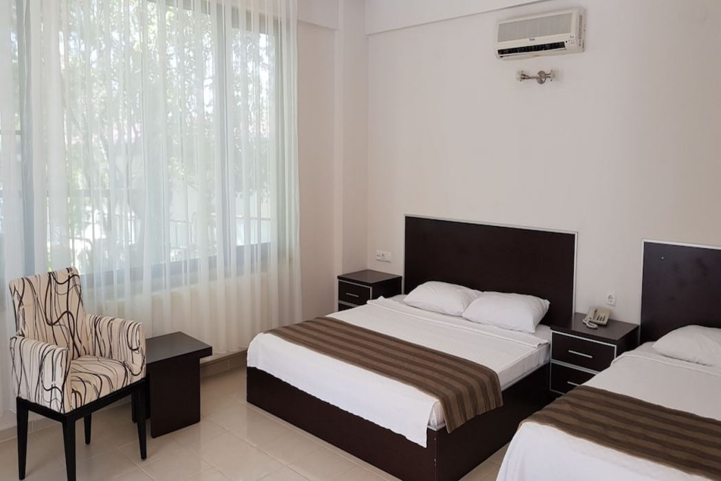 Troas Beach Hotel 10/59