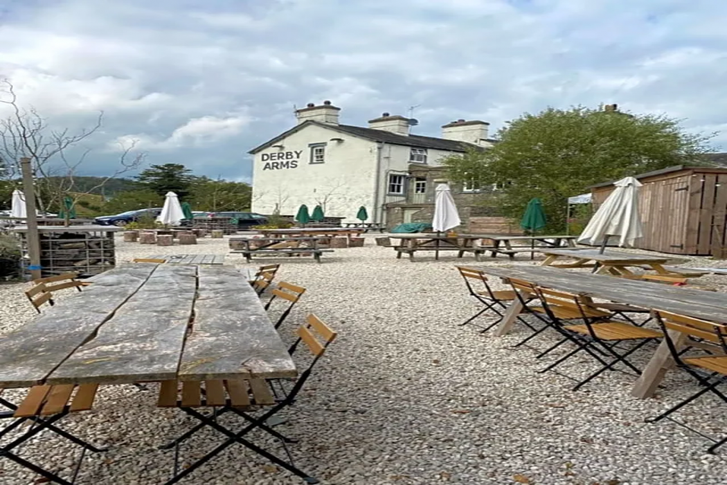 The Derby Arms 17/35