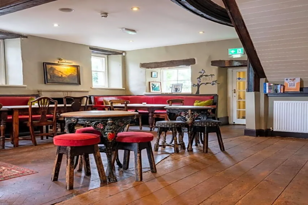 The Derby Arms 5/35