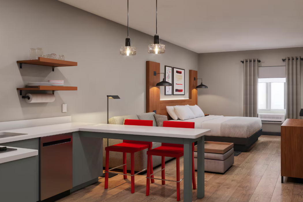 Hawthorn Extended Stay by Wyndham Kingman 7/27