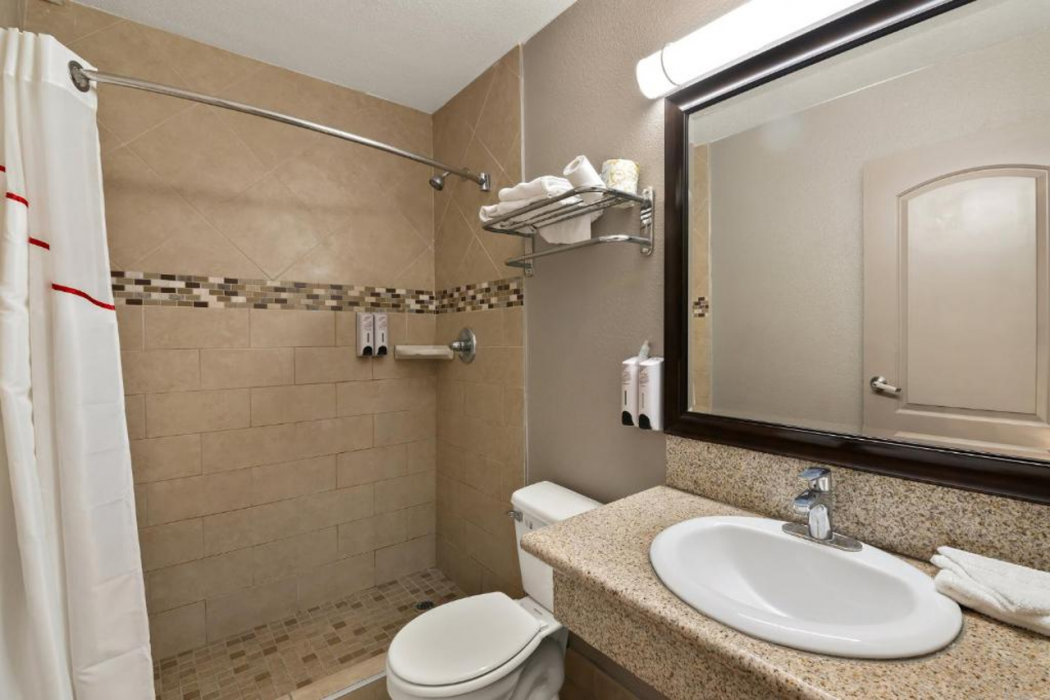 Red Roof Inn Los Angeles - Bellflower 15/27