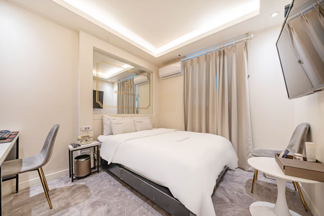 DK Hotel 13/55