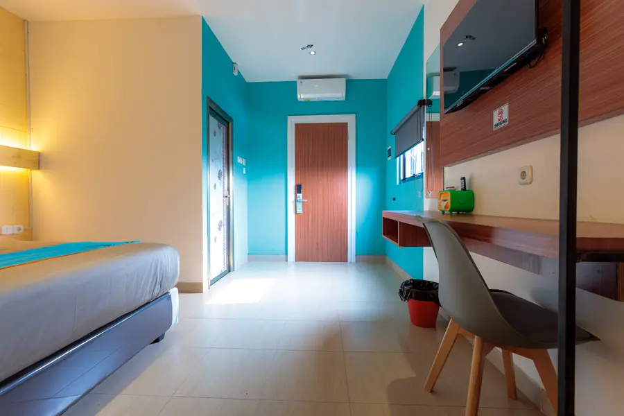 Sans Hotel Roxy Jakarta 31/60