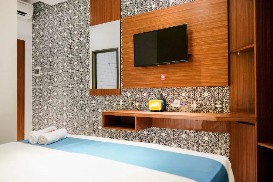Sans Hotel Roxy Jakarta 33/60