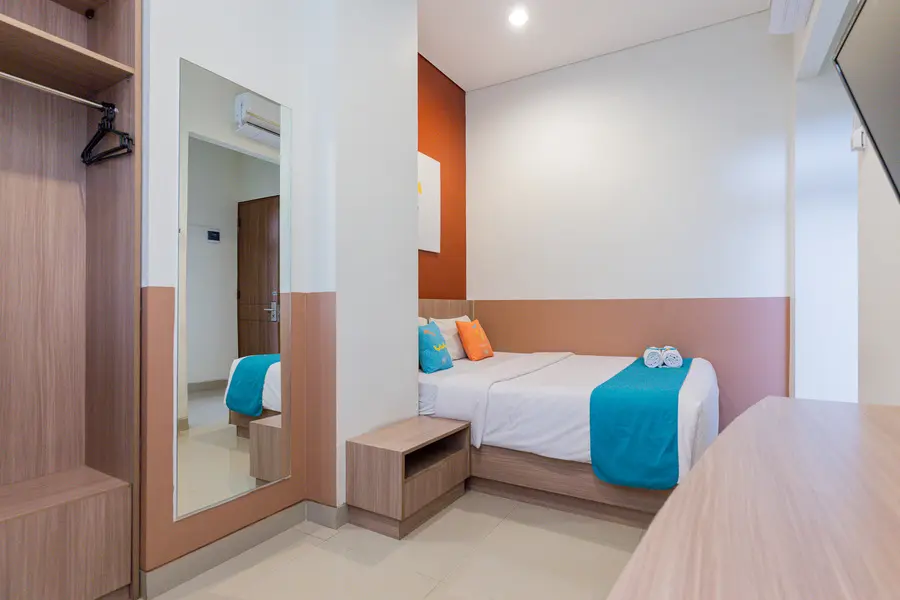 Sans Hotel Rajawali Surabaya 21/68