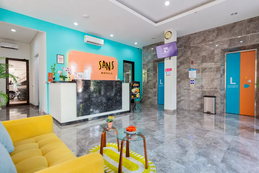 Sans Hotel Rajawali Surabaya 13/68
