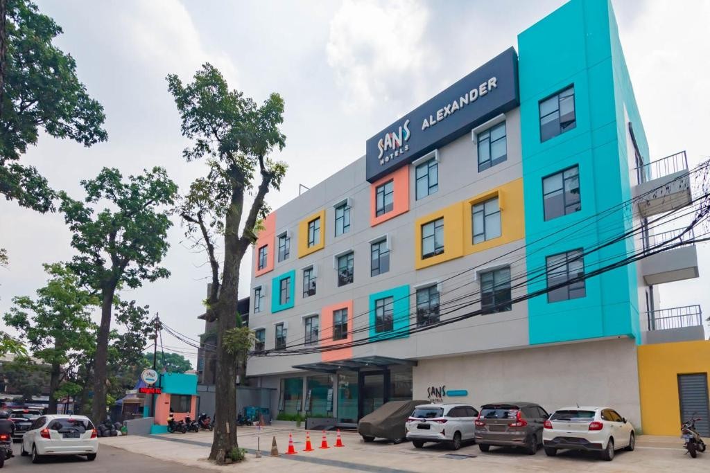 Sans Hotel Alexander Bandung 2/66