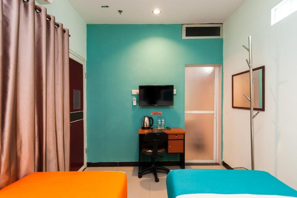Sans Hotel Finest Medan 19/68