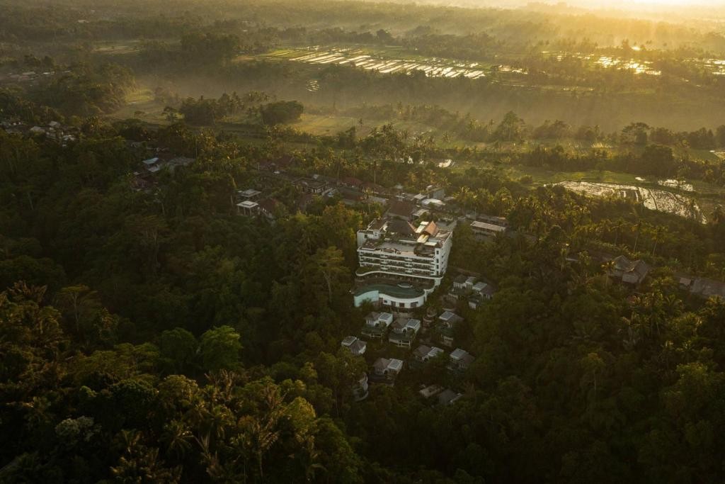Cicada Luxury Resort Ubud 1/75