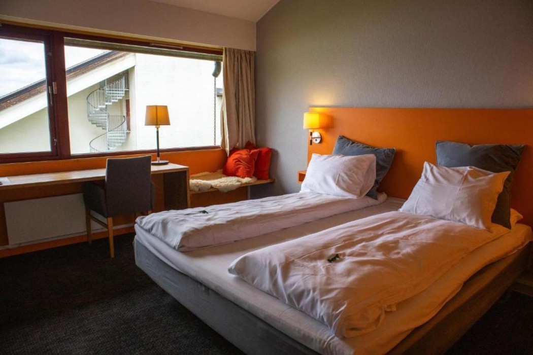 Thorbjornrud Hotel 7/62