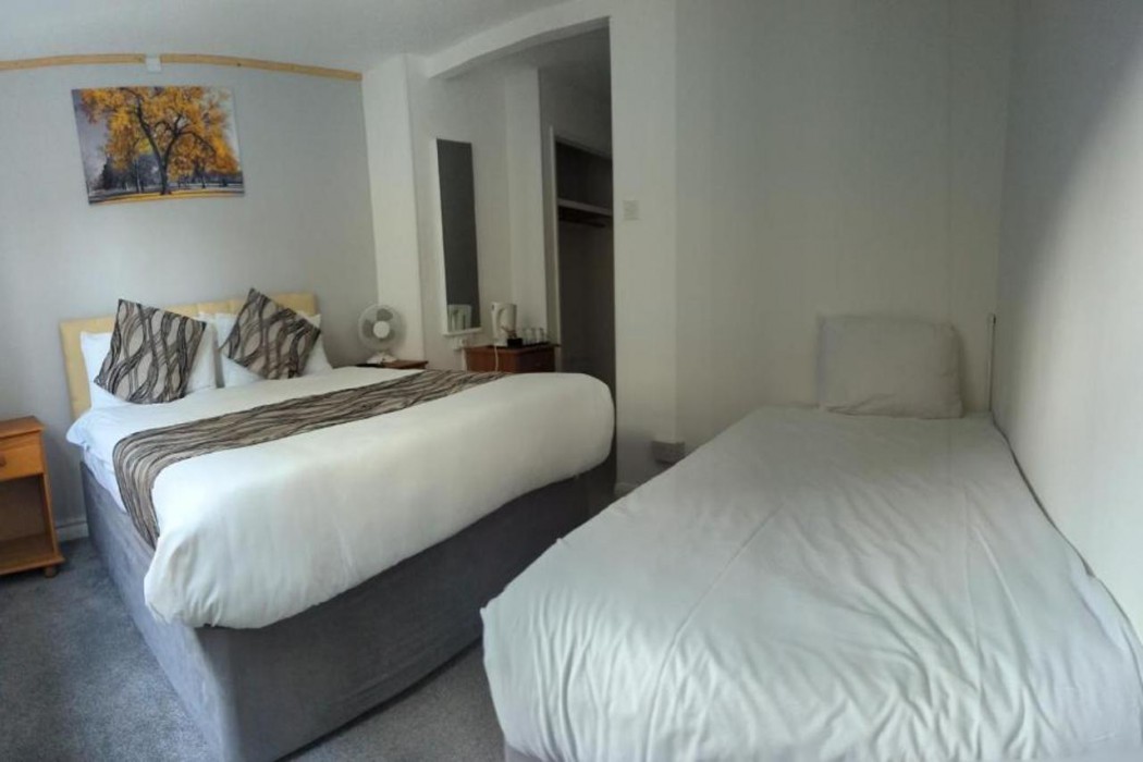 OYO Mayfair Hotel Isle of Wight 8/60