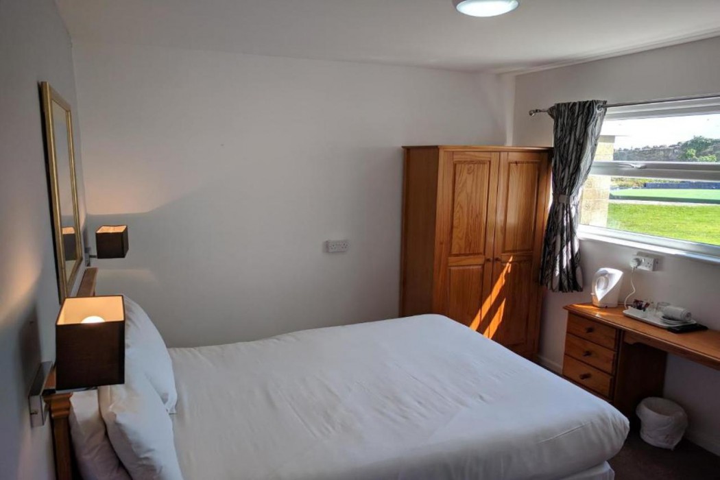 OYO Mayfair Hotel Isle of Wight 9/60