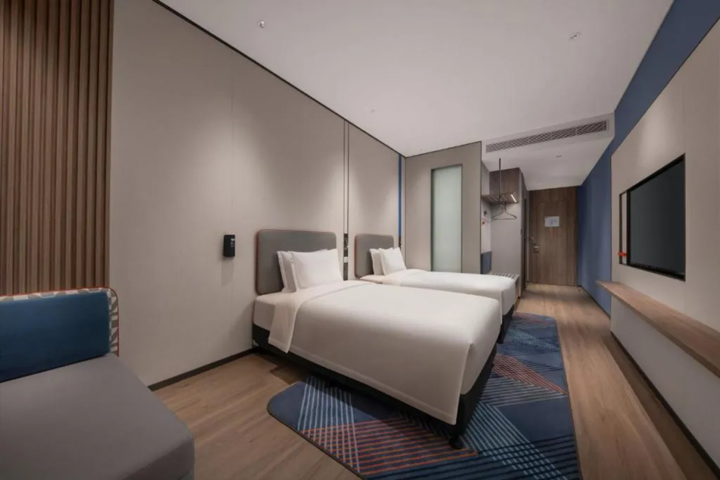Holiday Inn Express Shenzhen Futian Center 19/63