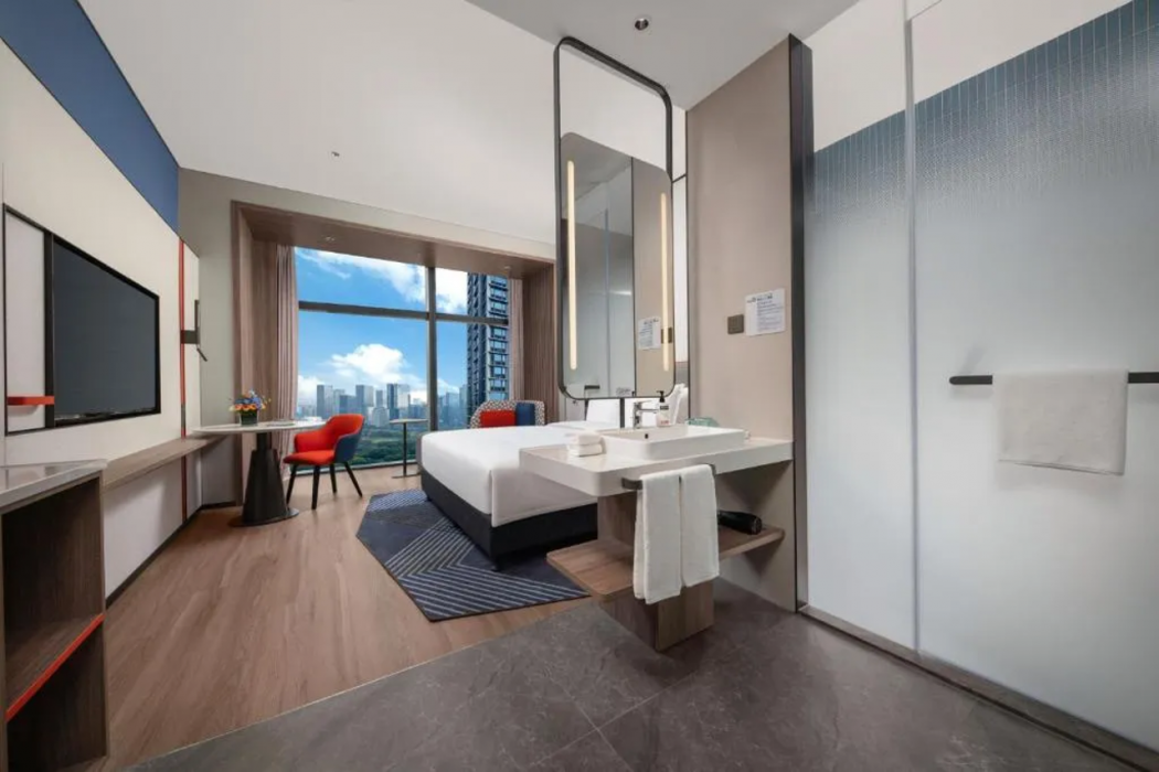 Holiday Inn Express Shenzhen Futian Center 22/63