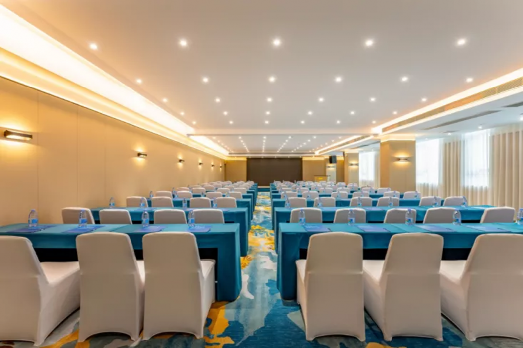 Holiday Inn Express Zhuhai Guishan Island 32/55