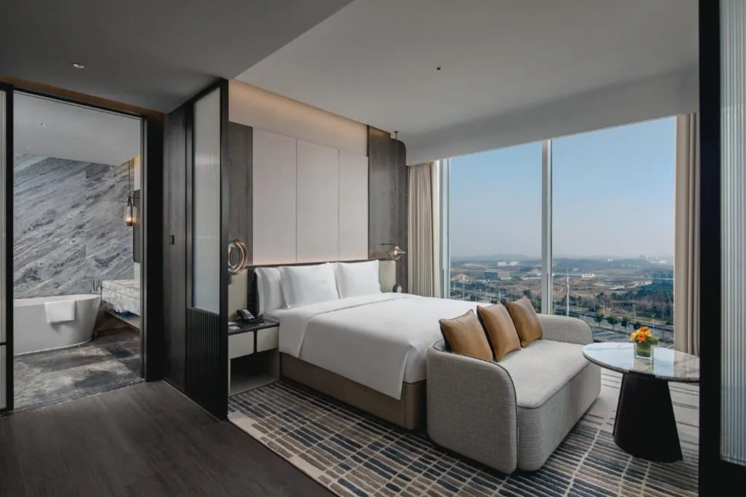 Crowne Plaza Ezhou 16/63