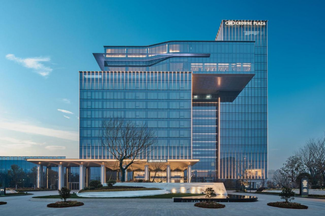 Crowne Plaza Ezhou 1/63