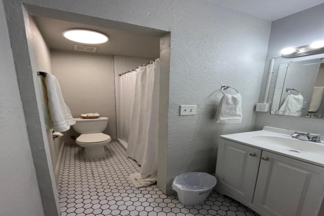 Arizona 9 Motor Hotel 21/28