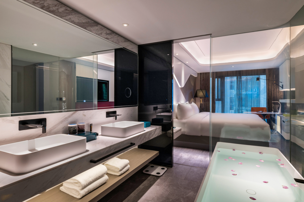 Novotel Yangzhou Slender West Lake 8/60