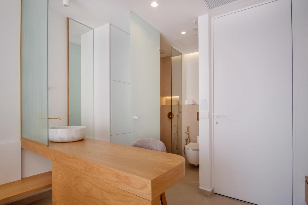 Phos Hotel - Adults Only 12/54