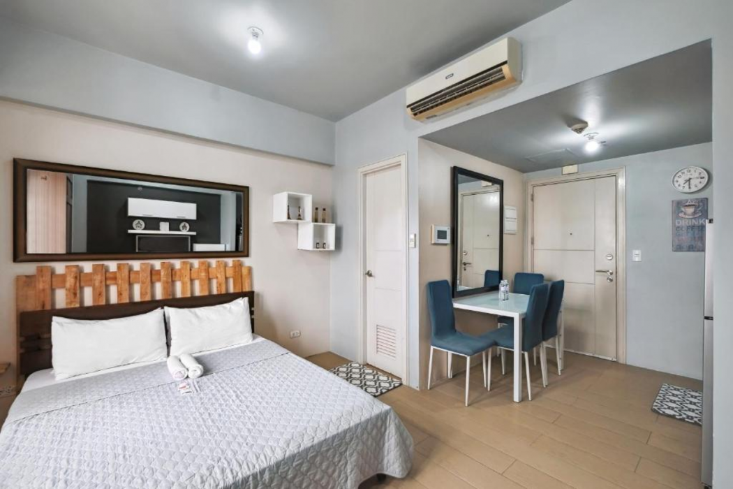 Tess and Tessha Condotel near T3 Airport 10/62