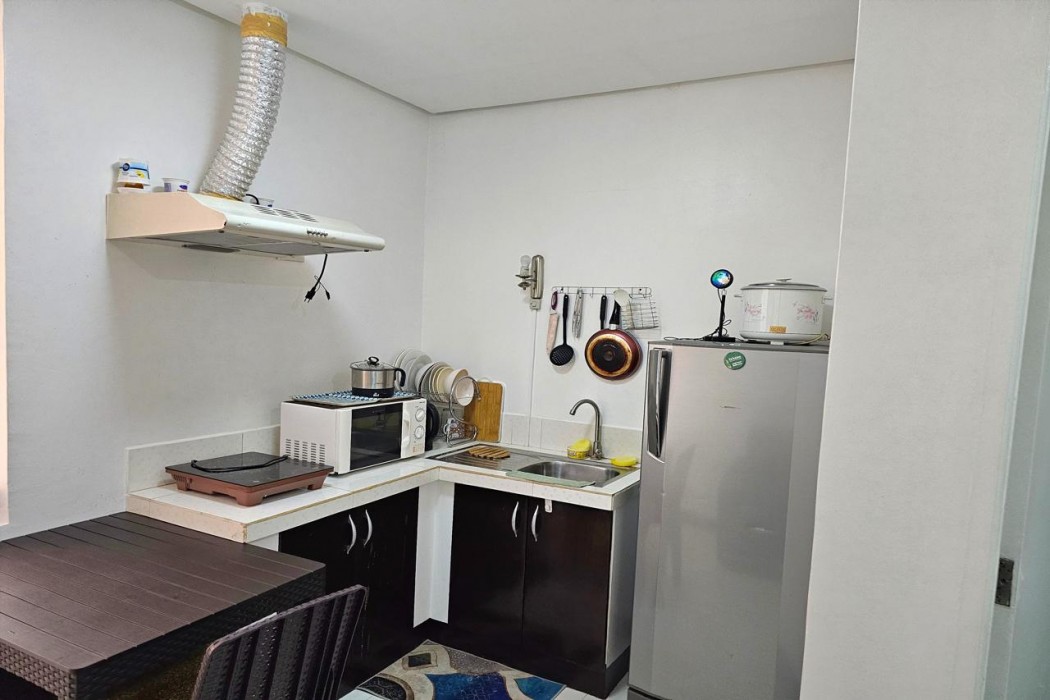 Birchtower by Jeizel Manila City 22/61