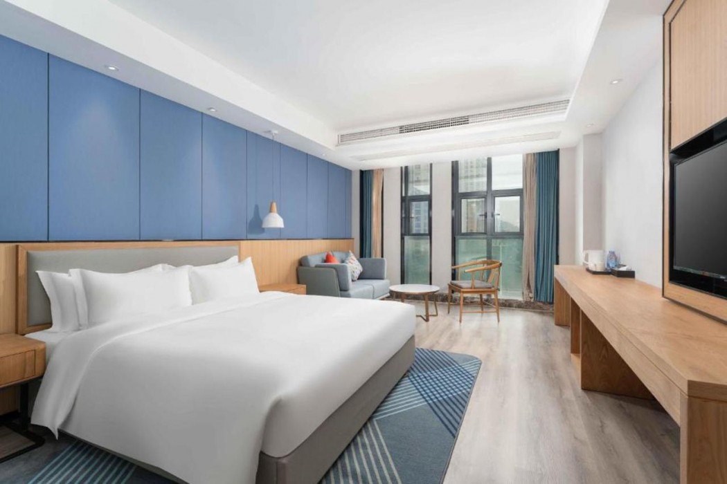 Holiday Inn Express Huangshi Cihu Lake 9/37