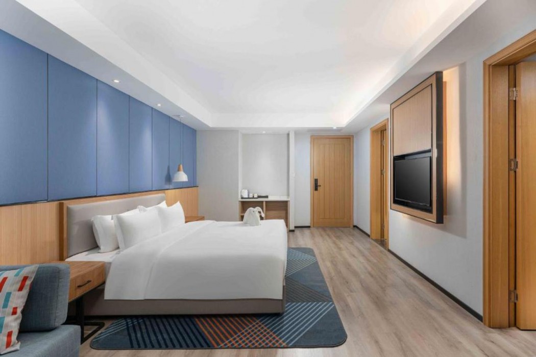 Holiday Inn Express Huangshi Cihu Lake 11/37