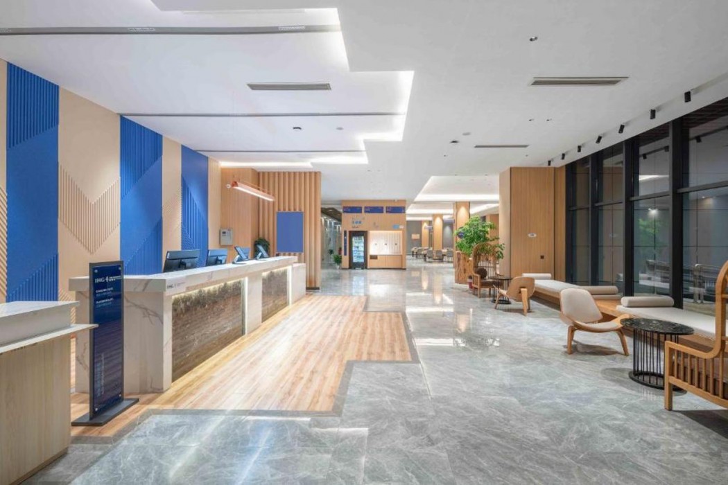 Holiday Inn Express Huangshi Cihu Lake 4/37