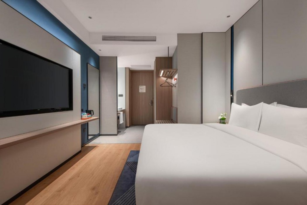 Holiday Inn Express Shantou Chenghai 8/48