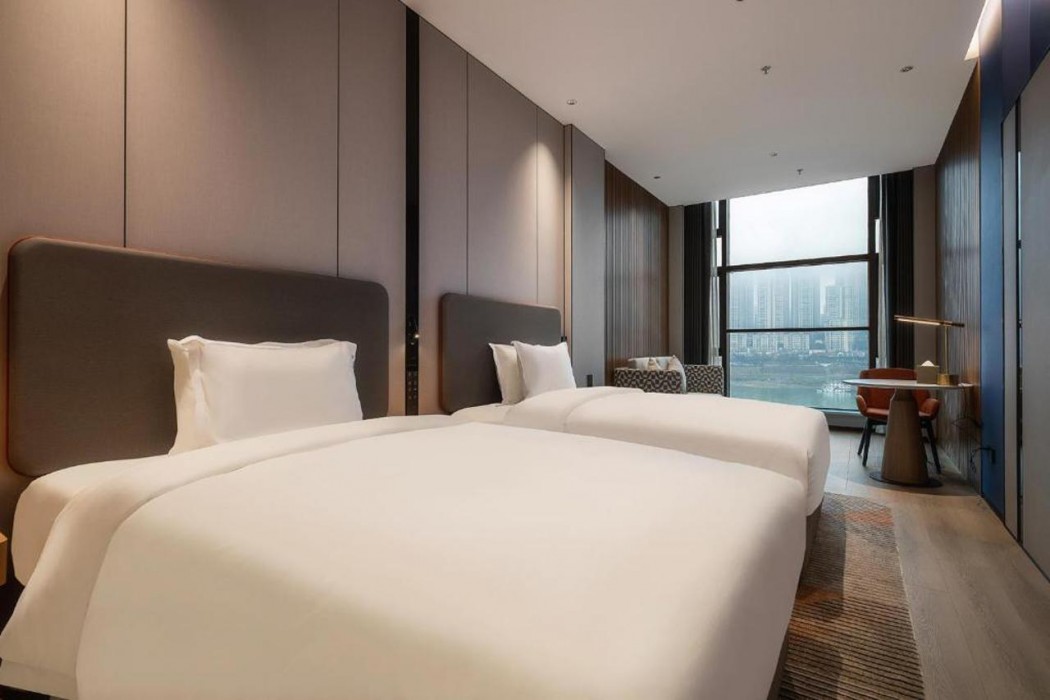 Holiday Inn Express Chongqing Nanbin Road 13/36