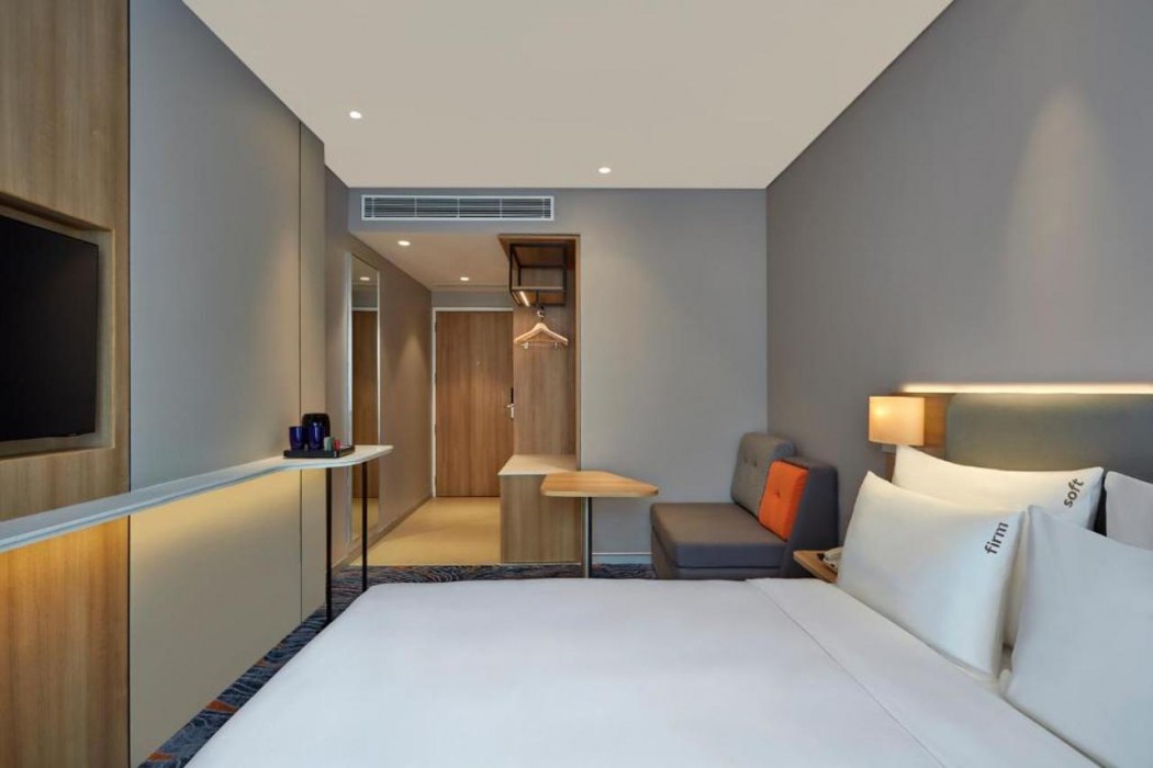 Holiday Inn Express Bengaluru Bommasandra 6/33