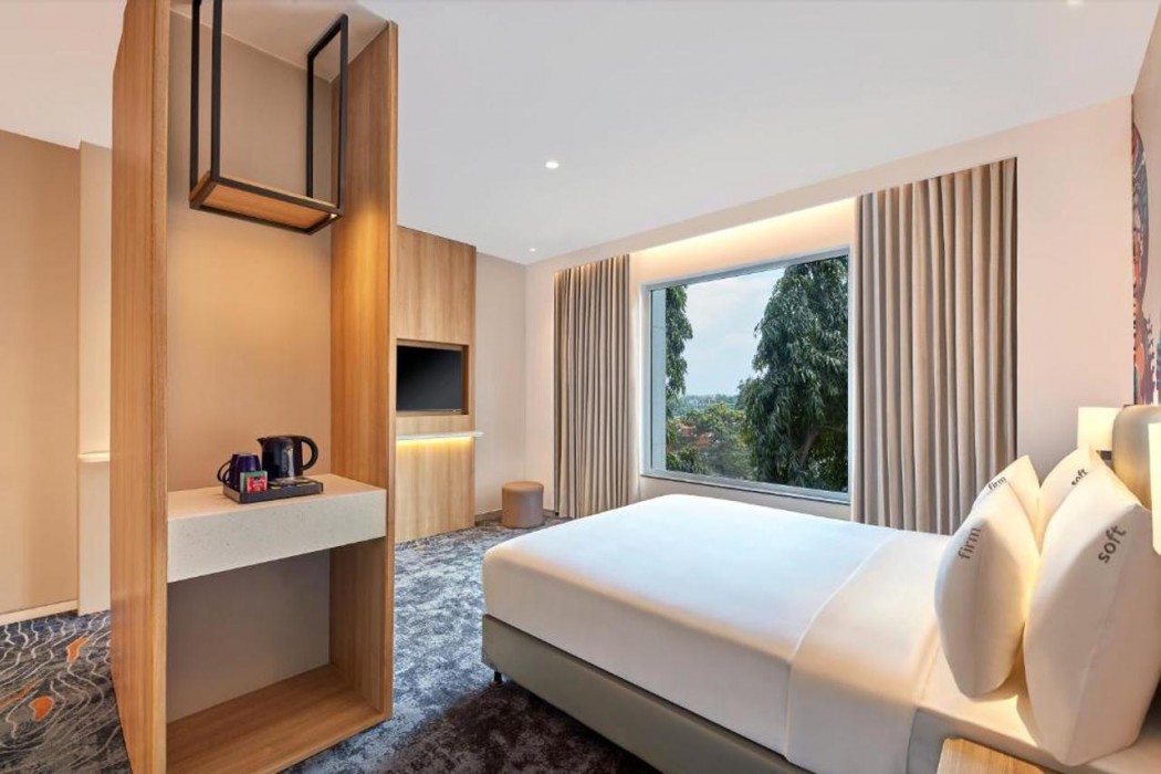 Holiday Inn Express Bengaluru Bommasandra 14/33