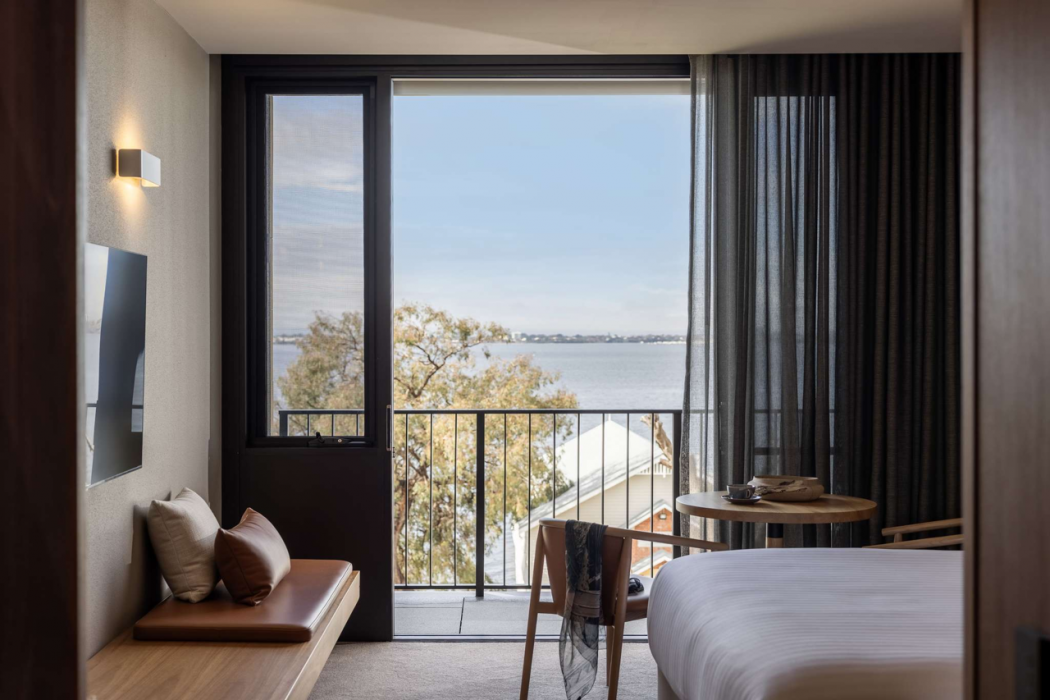 Wonil Hotel Perth - Handwritten Collection 12/64