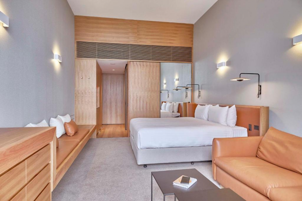 Wonil Hotel Perth - Handwritten Collection 14/64